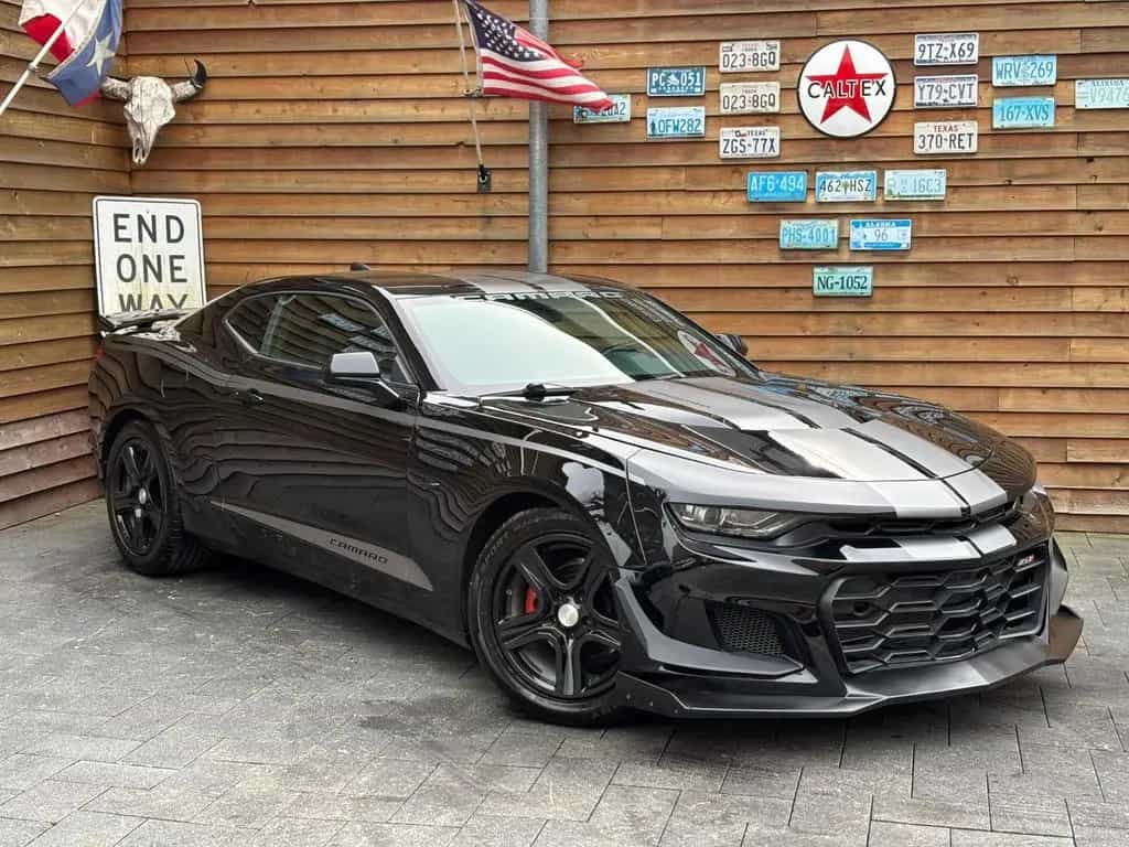 Chevrolet Camaro LT1 2.0 Turbo Autom. Leder Kamera Klima 01/2022-photo-1