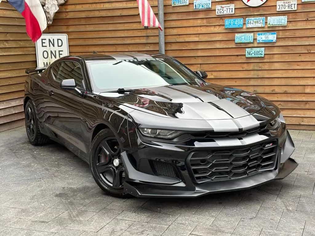 Chevrolet Camaro LT1 2.0 Turbo Autom. Leder Kamera Klima 01/2022-photo-2