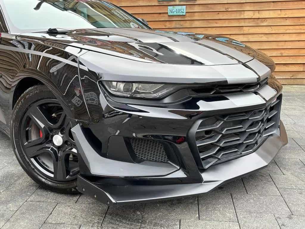Chevrolet Camaro LT1 2.0 Turbo Autom. Leder Kamera Klima 01/2022-photo-4