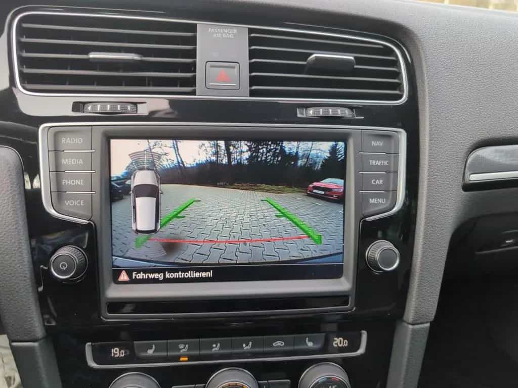 Volkswagen Golf VII 4Motion 2.0 TSI R DSG DCC Navi Rückfahr 06/2016-photo-12