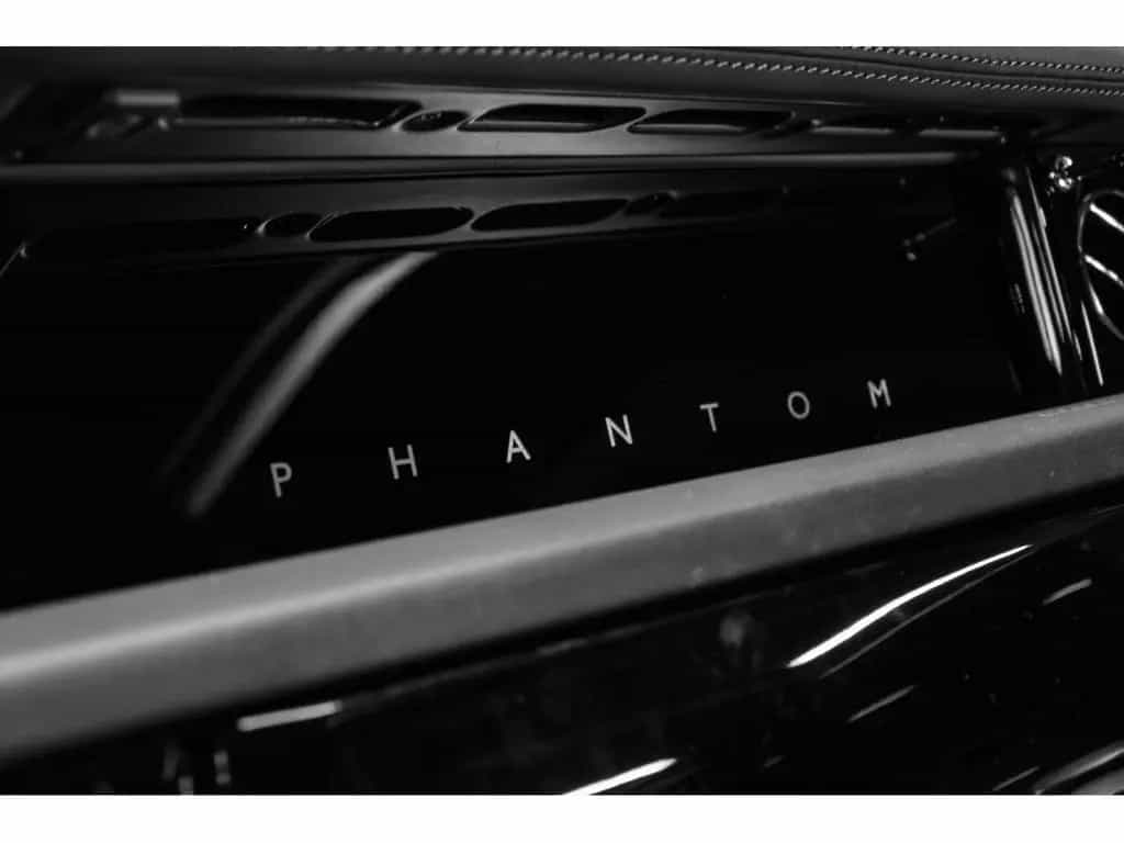 Rolls-Royce Phantom 6.75 V12 06/2006-photo-10