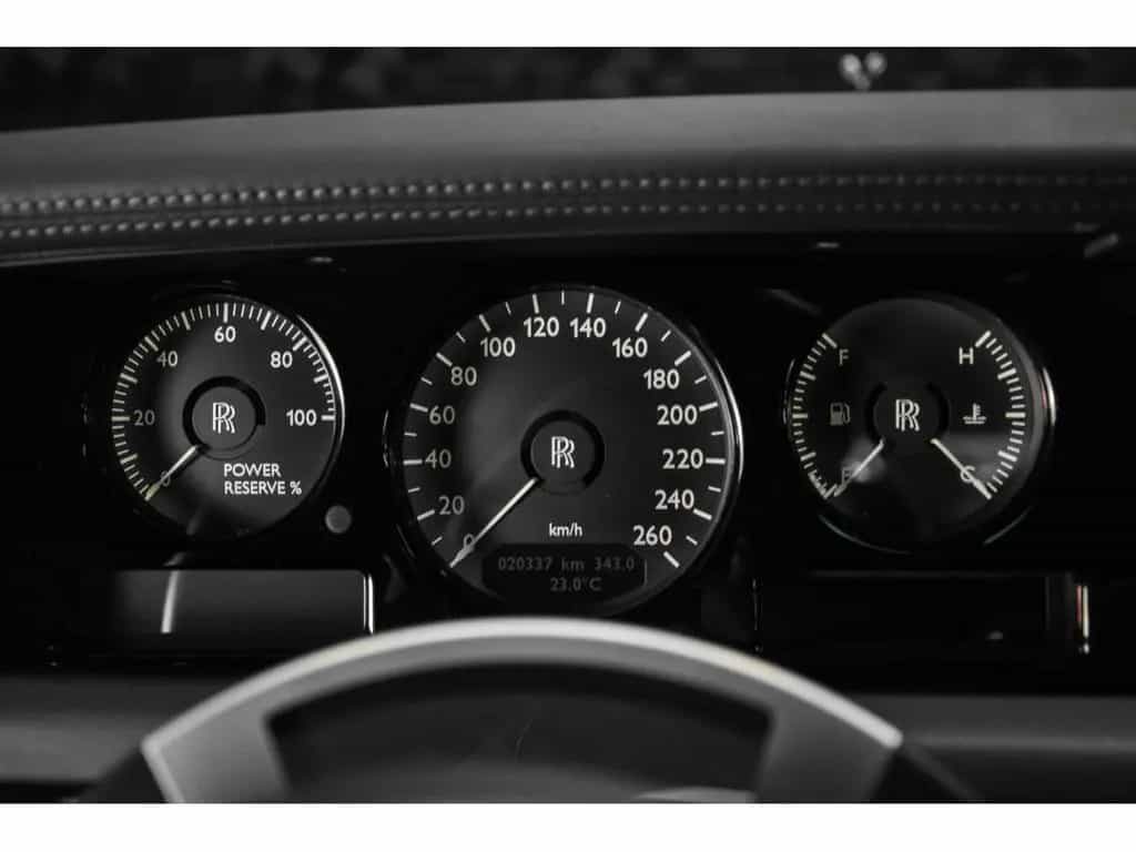 Rolls-Royce Phantom 6.75 V12 06/2006-photo-14