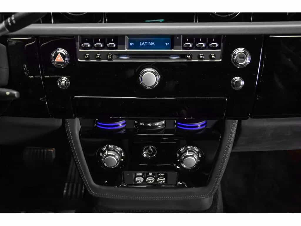 Rolls-Royce Phantom 6.75 V12 06/2006-photo-26