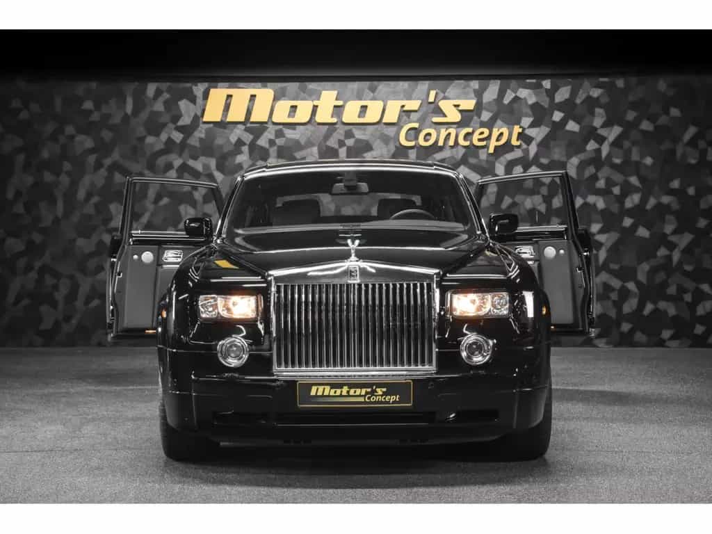 Rolls-Royce Phantom 6.75 V12 06/2006-photo-3