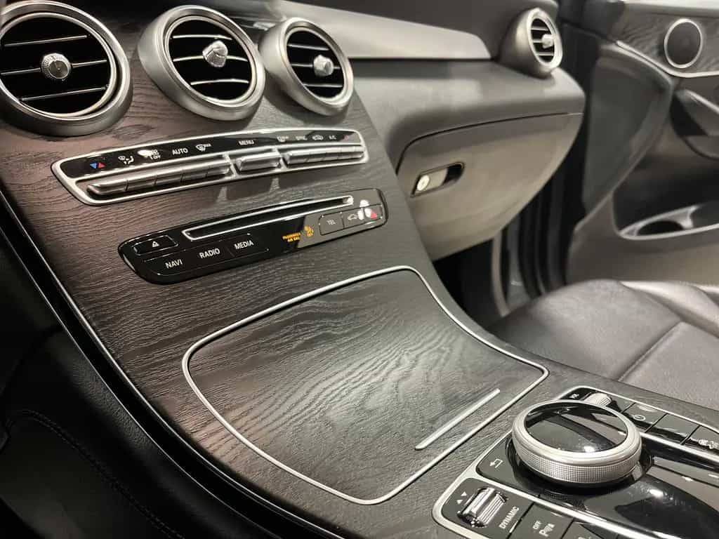 Mercedes-Benz GLC 250 GLC GLC 250 4M/Leder/Allwetter./SHG/KAM/NAVI/TPM 01/2018-photo-10