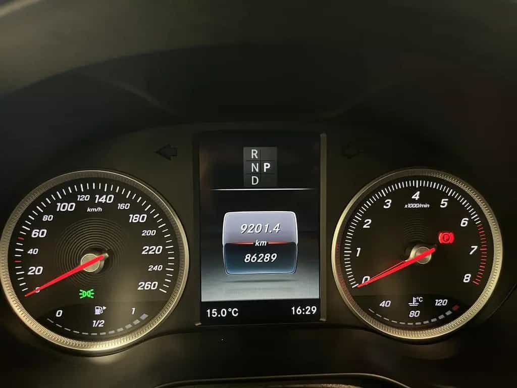 Mercedes-Benz GLC 250 GLC GLC 250 4M/Leder/Allwetter./SHG/KAM/NAVI/TPM 01/2018-photo-11