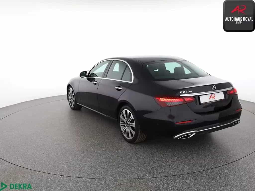 Mercedes-Benz E-Class d AVANTGARDE MULTIBEAM,360GRAD,KEYLESS,SH 09/2021-photo-2