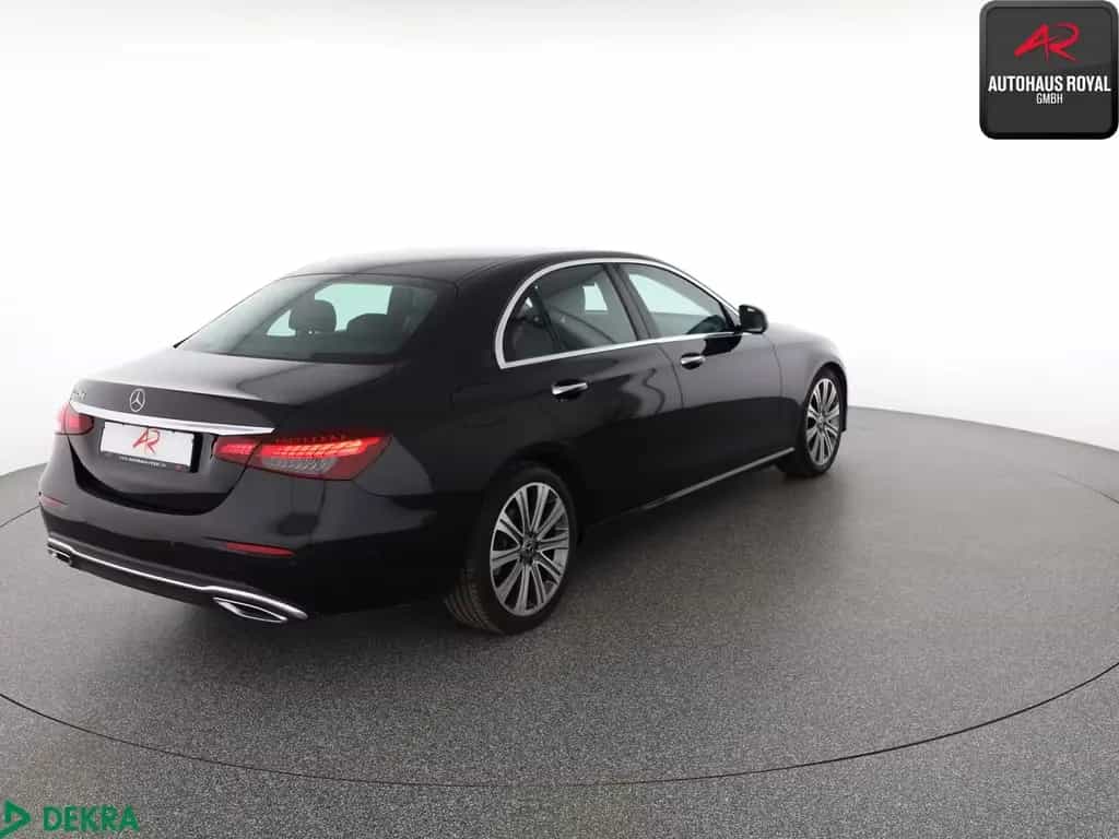 Mercedes-Benz E-Class d AVANTGARDE MULTIBEAM,360GRAD,KEYLESS,SH 09/2021-photo-4