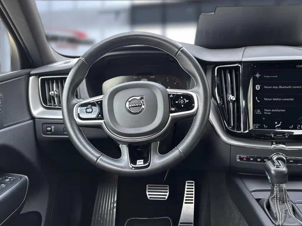 Volvo XC60 XC 60 R Design 2WD Bluetooth Navi LED Klima 12/2018-photo-16