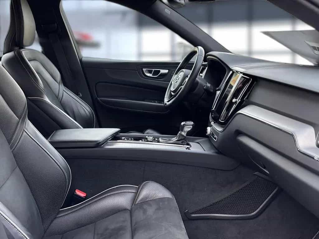 Volvo XC60 XC 60 R Design 2WD Bluetooth Navi LED Klima 12/2018-photo-19