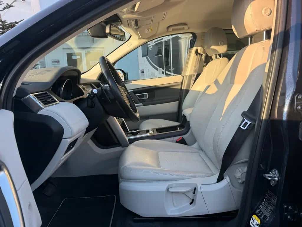 Land Rover Discovery Sport SE AWD PDF NEU!!! 07/2017-photo-10