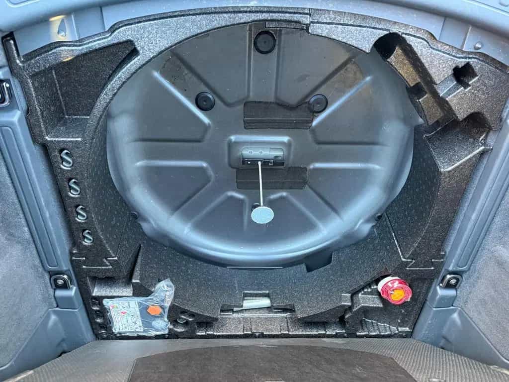 Land Rover Discovery Sport SE AWD PDF NEU!!! 07/2017-photo-14