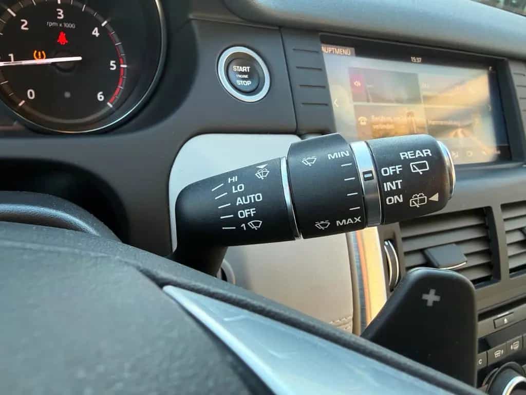 Land Rover Discovery Sport SE AWD PDF NEU!!! 07/2017-photo-18