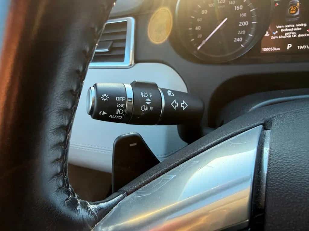 Land Rover Discovery Sport SE AWD PDF NEU!!! 07/2017-photo-19