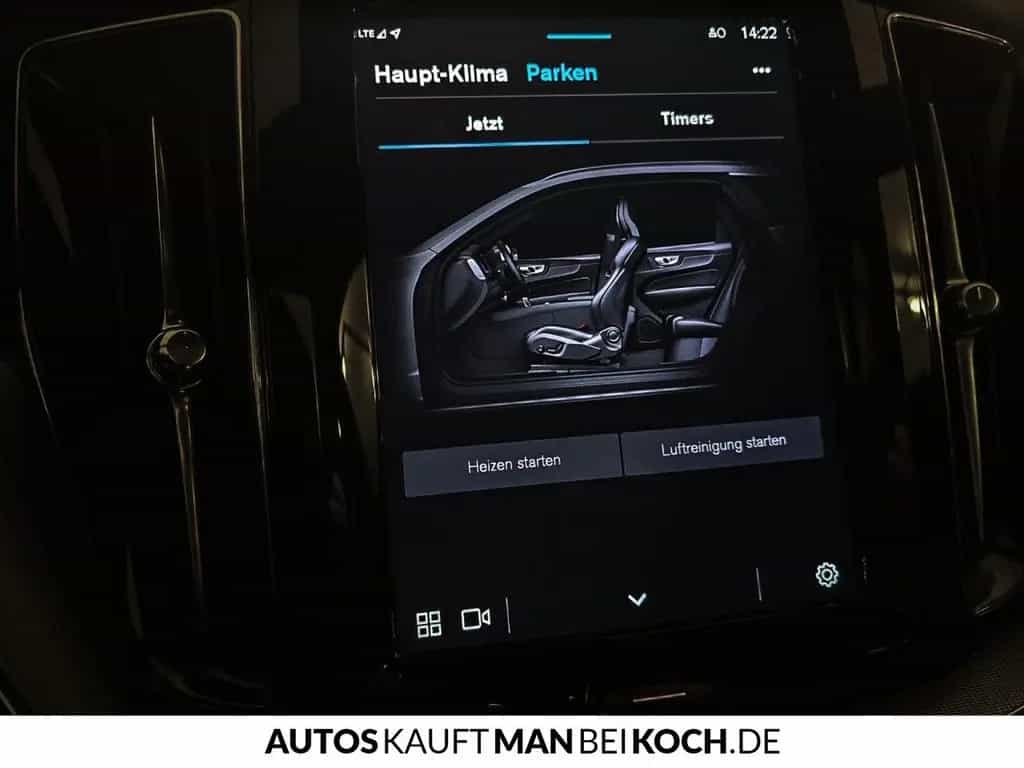 Volvo XC60 B4 D Plus Dark ACC BLIS PANO STDHz AHK H&K! 10/2023-photo-27