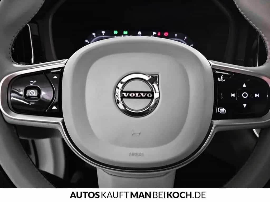 Volvo XC60 B4 D Inscription ACC AHK FSHz 360 V-LED H&K 11/2022-photo-11