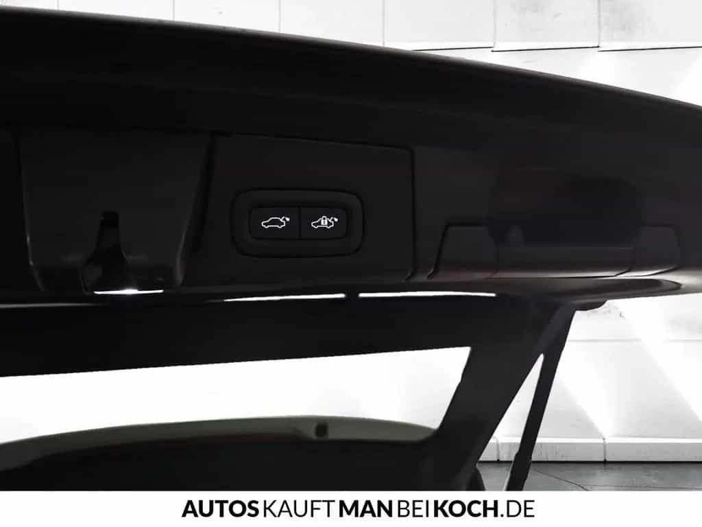 Volvo XC60 B4 D Inscription ACC AHK FSHz 360 V-LED H&K 11/2022-photo-18