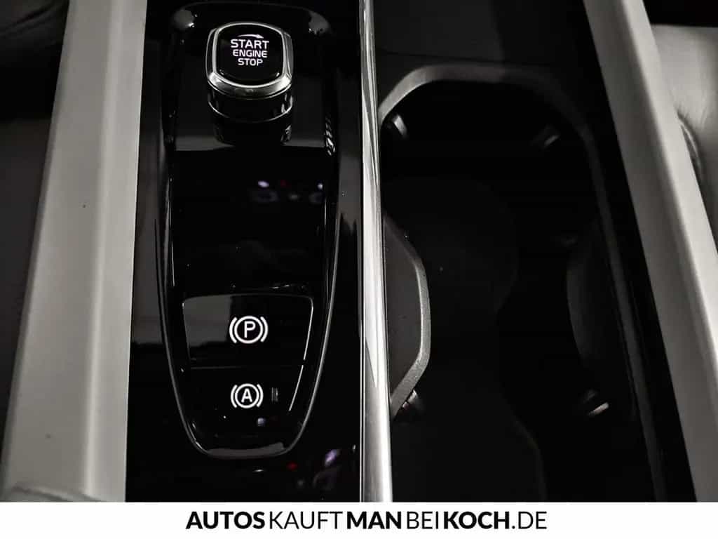 Volvo XC60 B4 D Inscription ACC AHK FSHz 360 V-LED H&K 11/2022-photo-32