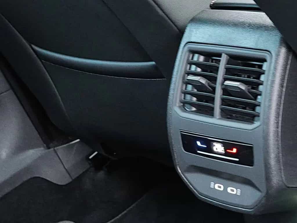 Cupra Formentor 2.0 TDI Rückfahrkamera*LED*Einparkh. 10/2023-photo-16