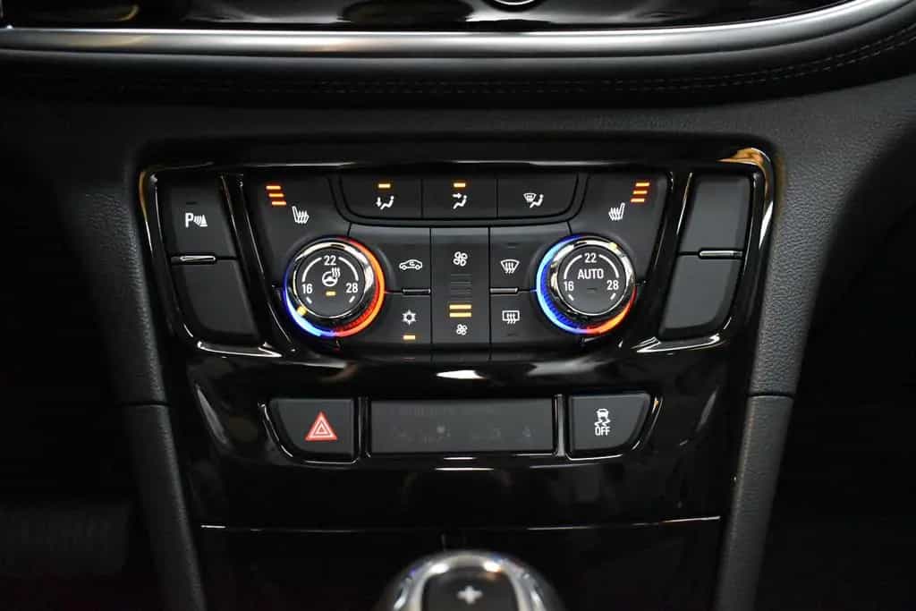 Opel Mokka X Innovation+Navi+LED+Kamera+38.800KM 10/2017-photo-16