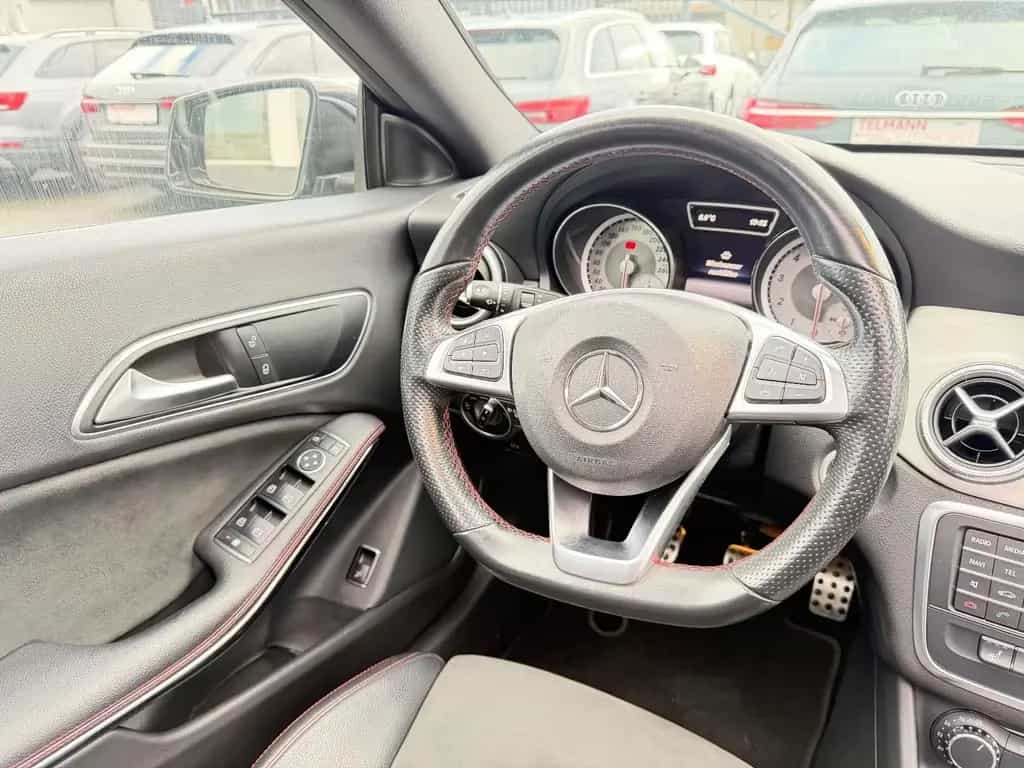 Mercedes-Benz CLA Shooting Brake CLA 200 04/2016-photo-22