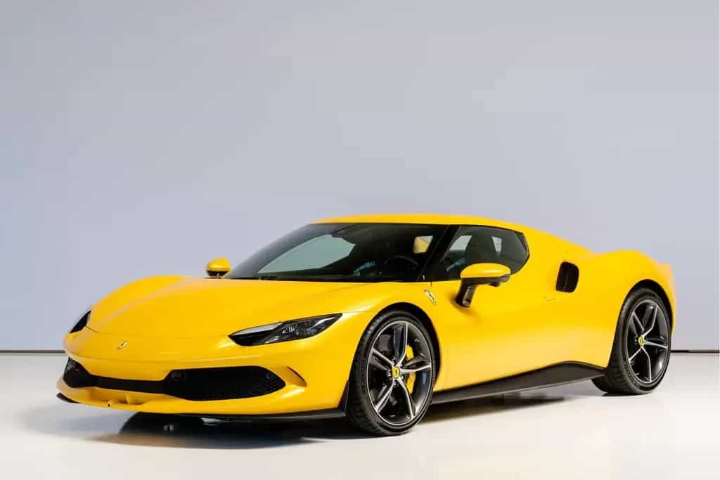 Ferrari 296 GTB Giallo Triplo Strato, Carbon, Apple CarP 03/2023-photo-0