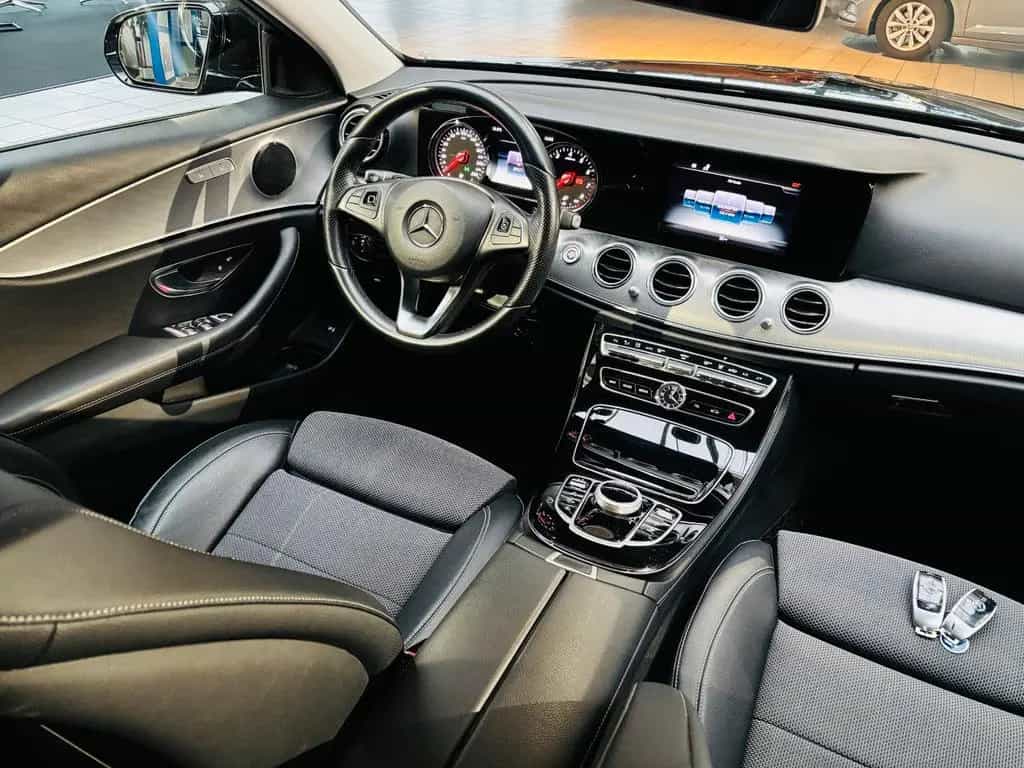 Mercedes-Benz E 200 T Avantgarde*LED*Navi*SHZ*Park-Assistent 05/2018-photo-14