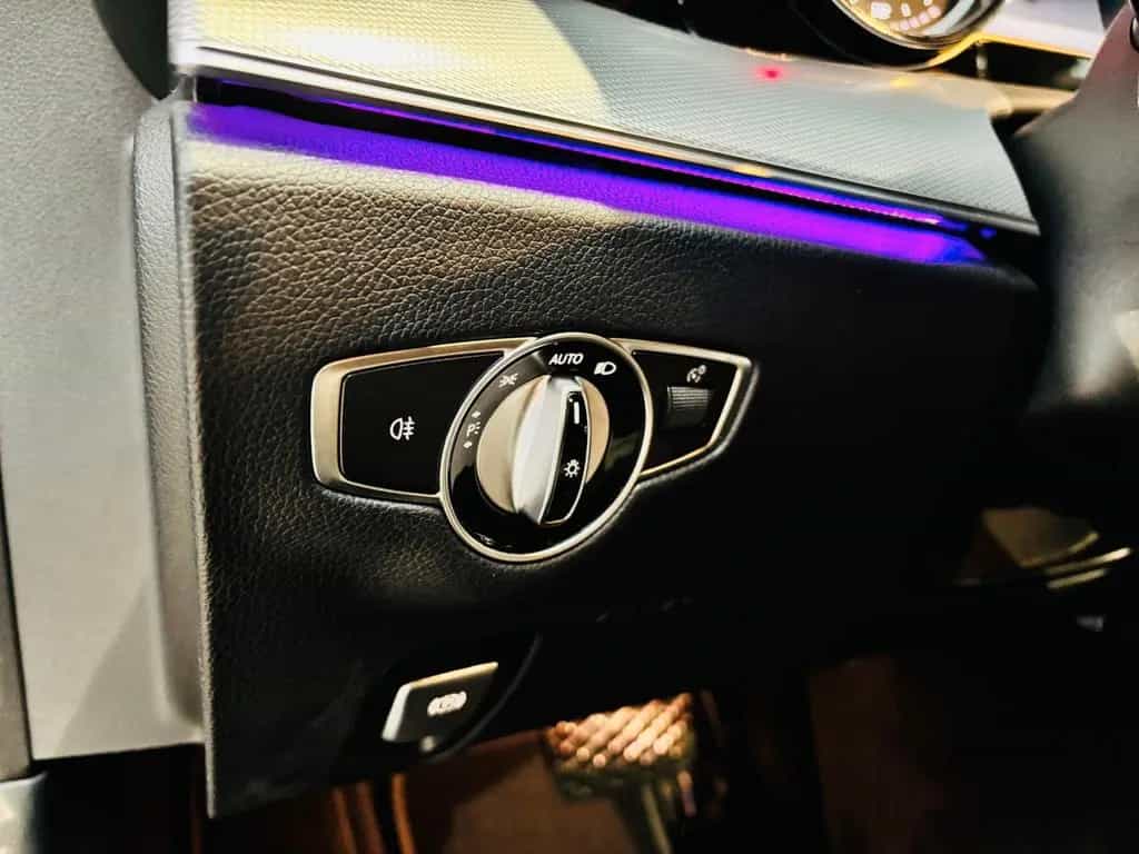 Mercedes-Benz E 200 T Avantgarde*LED*Navi*SHZ*Park-Assistent 05/2018-photo-26