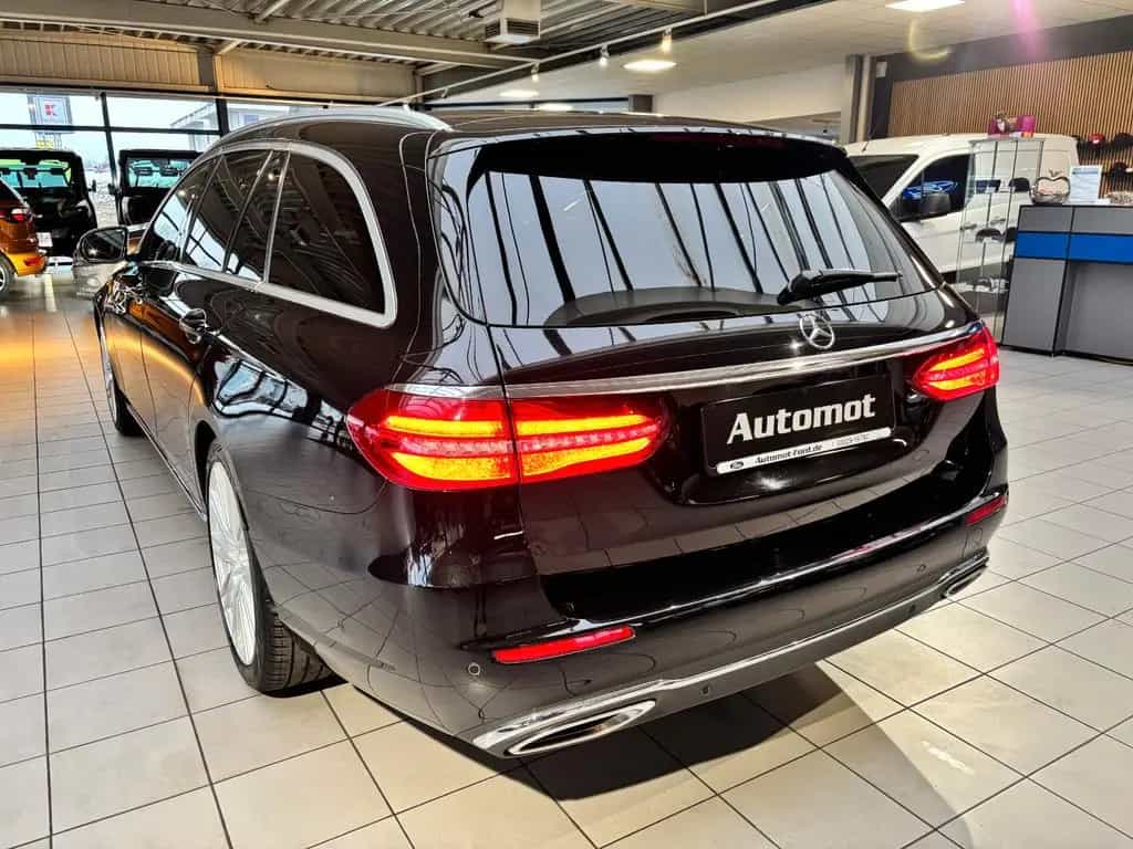 Mercedes-Benz E 200 T Avantgarde*LED*Navi*SHZ*Park-Assistent 05/2018-photo-6