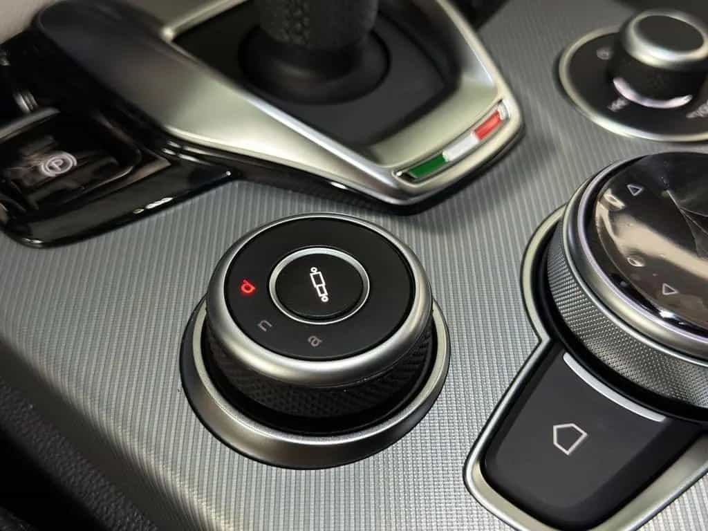 Alfa Romeo Stelvio INTENSA 2.0 Turbo 280PS Q4 *SOFORT* null-photo-26