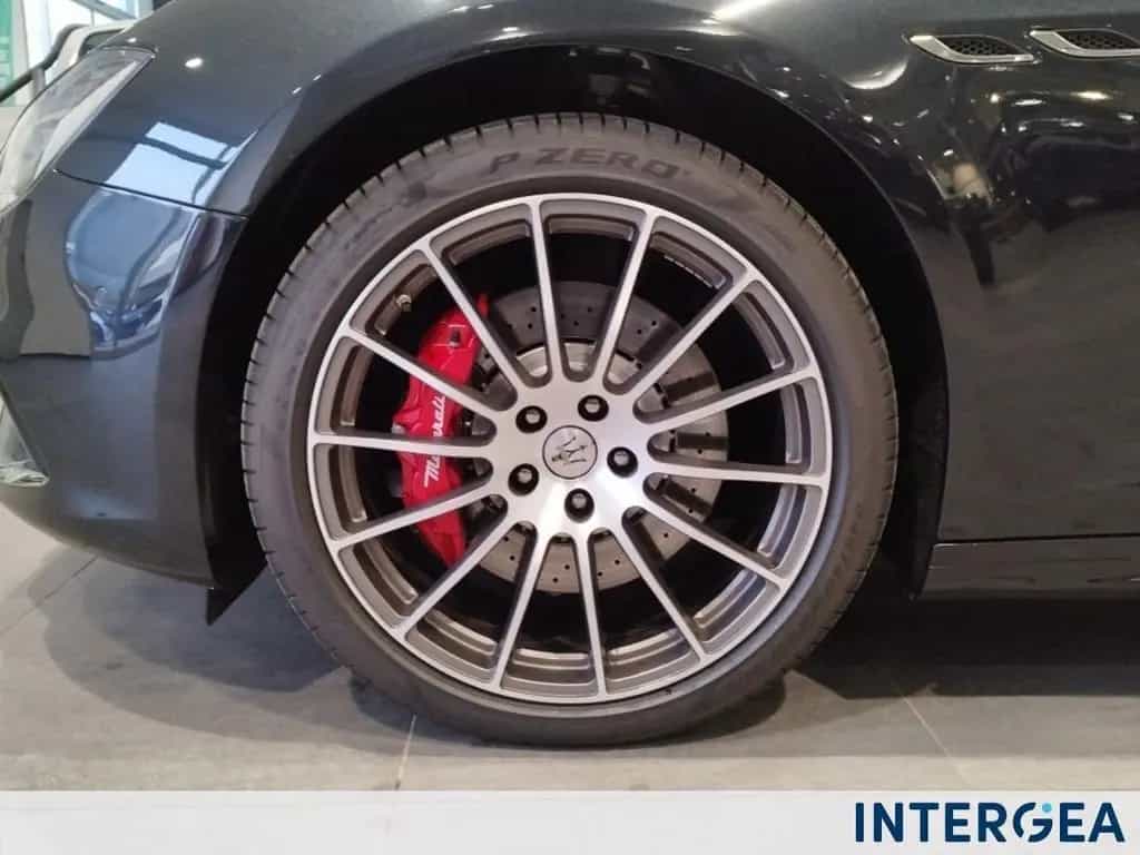 Maserati Ghibli Ghibli 3.0 V6 Modena Ultima 430cv awd a 07/2025-photo-9