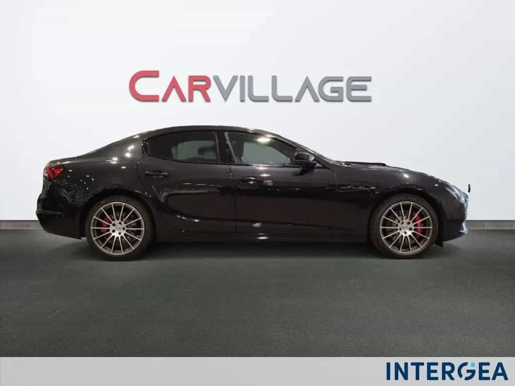 Maserati Ghibli Ghibli 3.0 V6 Modena Ultima 430cv awd a 07/2025-photo-2