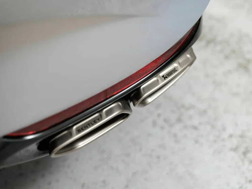 Bentley Continental GT Azure V8 Hybrid null-photo-10