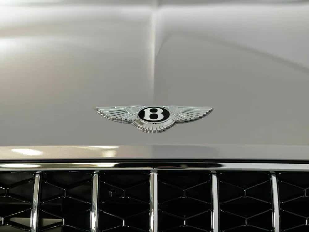 Bentley Continental GT Azure V8 Hybrid null-photo-13