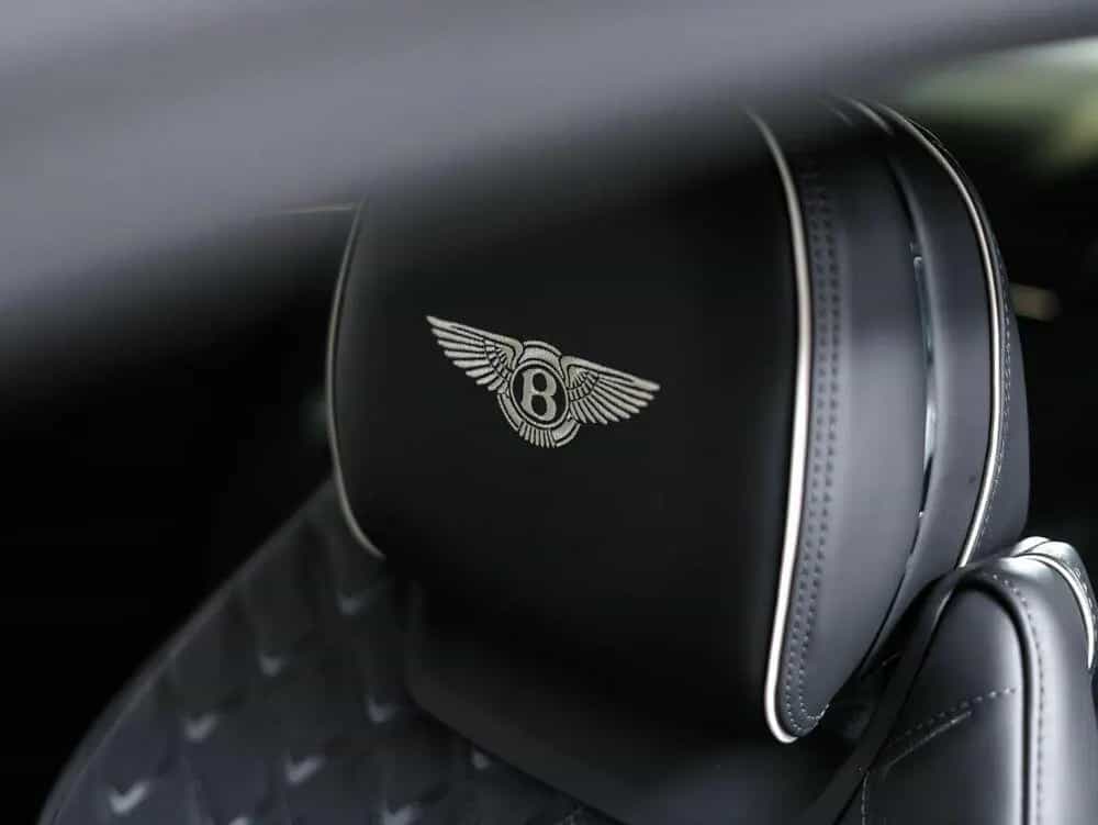 Bentley Continental GT Azure V8 Hybrid null-photo-19