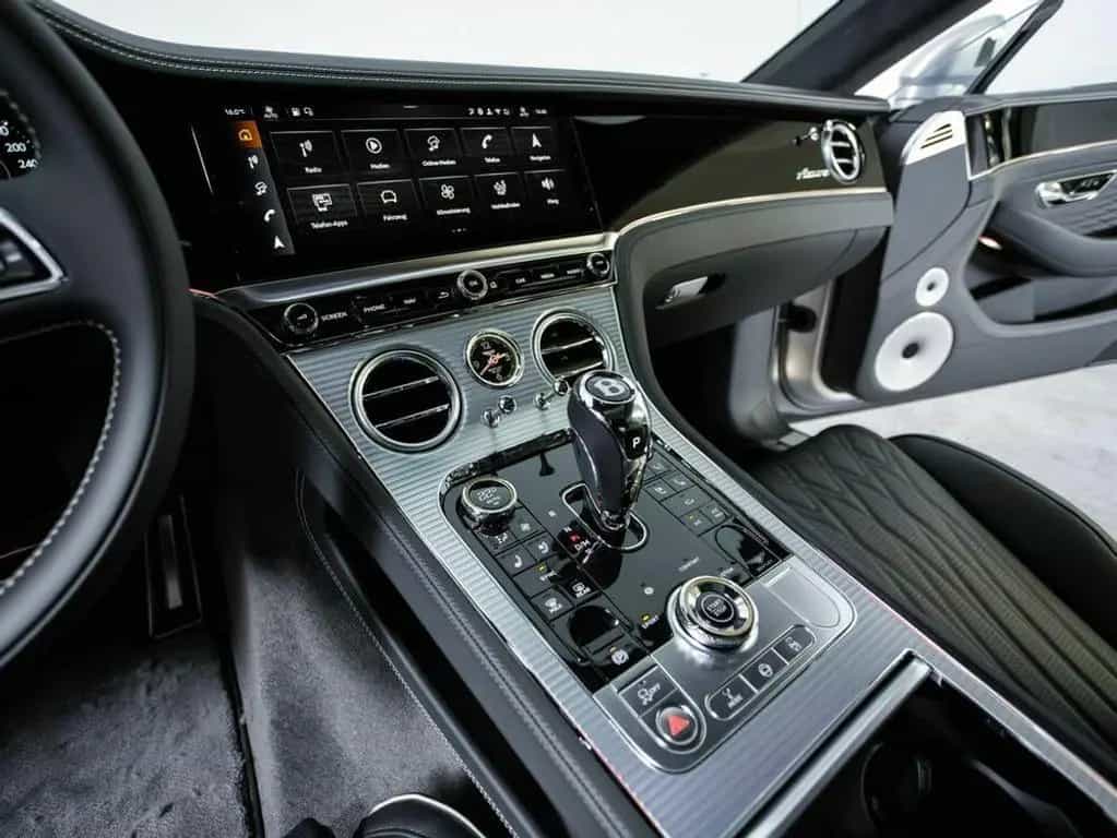 Bentley Continental GT Azure V8 Hybrid null-photo-32