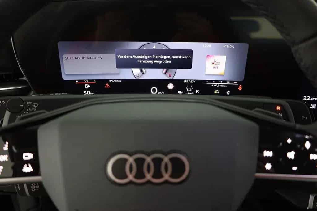 Audi Q3 1.5 TFSI s-line s-tronic n.Modell LED ACC AHK 11/2025-photo-17
