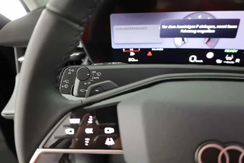 Audi Q3 1.5 TFSI s-line s-tronic n.Modell LED ACC AHK 11/2025-photo-18