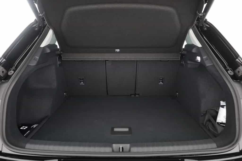 Audi Q3 1.5 TFSI s-line s-tronic n.Modell LED ACC AHK 11/2025-photo-26