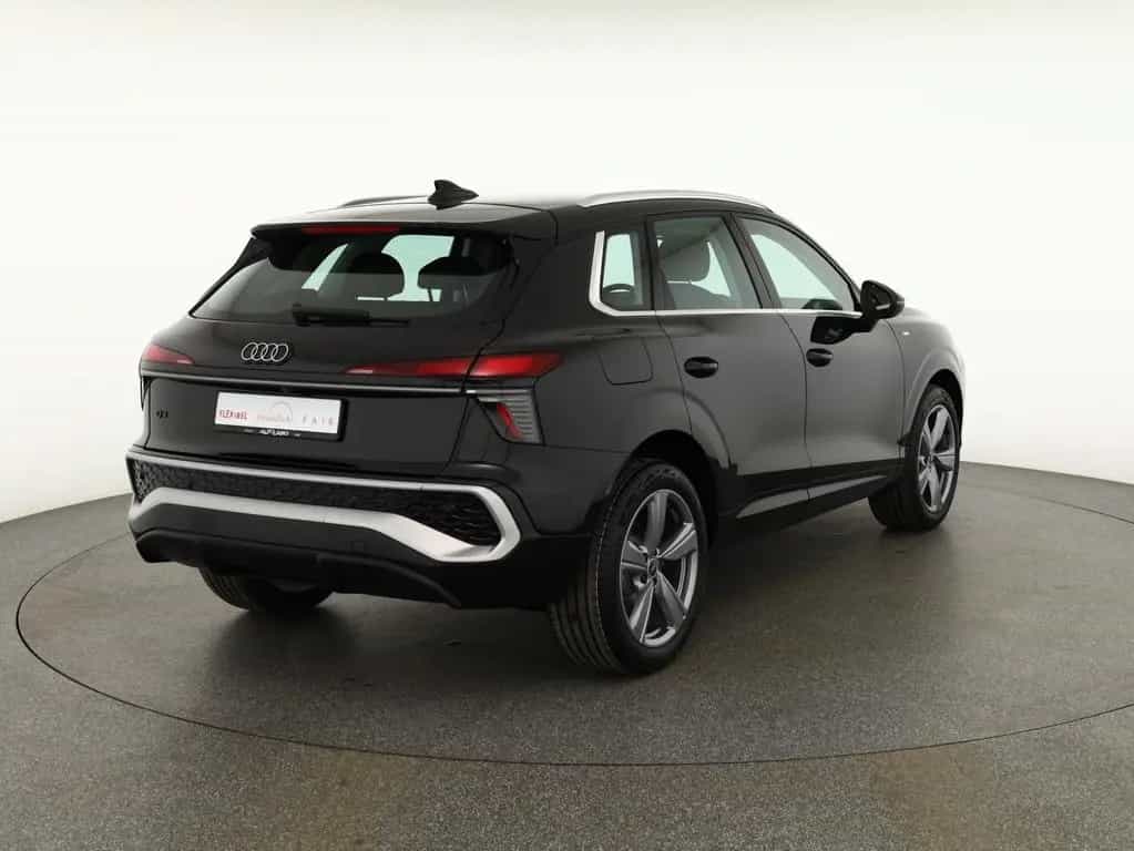 Audi Q3 1.5 TFSI s-line s-tronic n.Modell LED ACC AHK 11/2025-photo-4