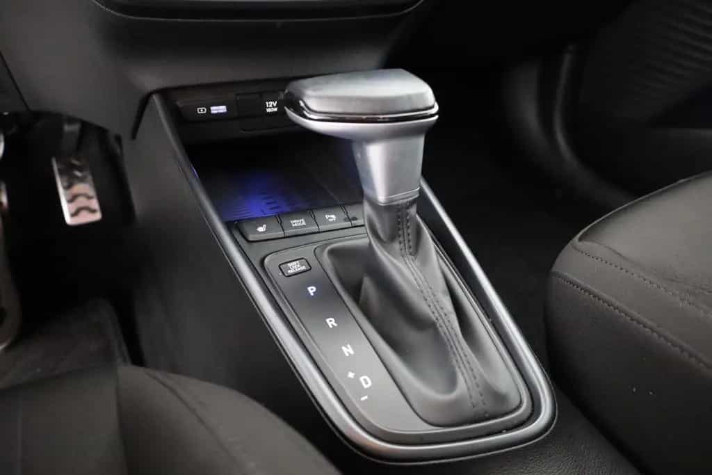 Hyundai BAYON 1.0T-GDI Aut. LED Tempomat Sitzheizung 01/2023-photo-14