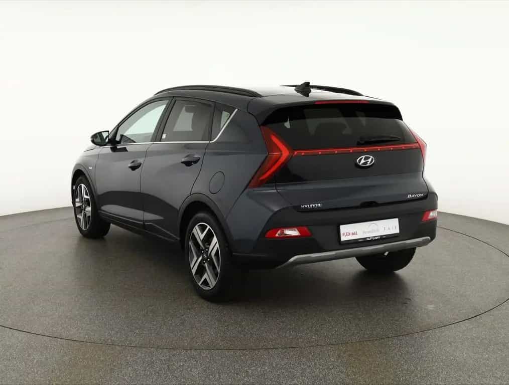 Hyundai BAYON 1.0T-GDI Aut. LED Tempomat Sitzheizung 01/2023-photo-2