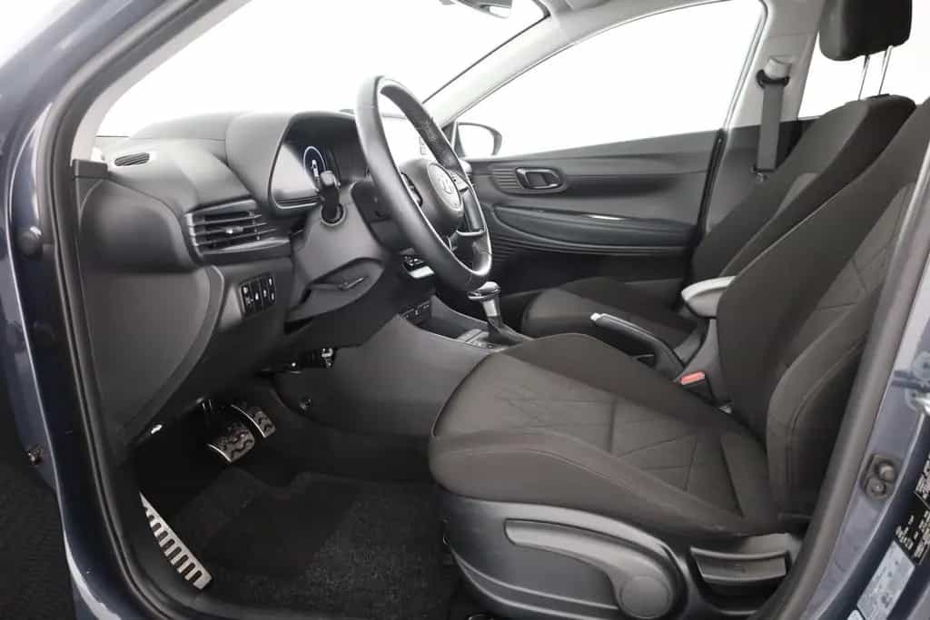 Hyundai BAYON 1.0T-GDI Aut. LED Tempomat Sitzheizung 01/2023-photo-23