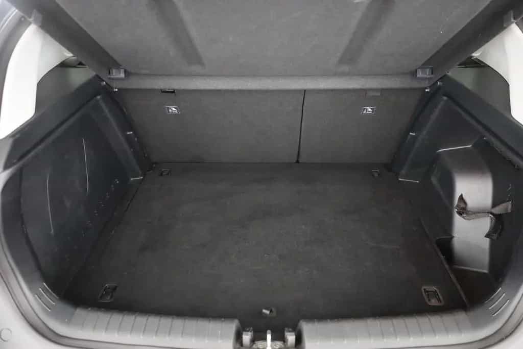 Hyundai BAYON 1.0T-GDI Aut. LED Tempomat Sitzheizung 01/2023-photo-26
