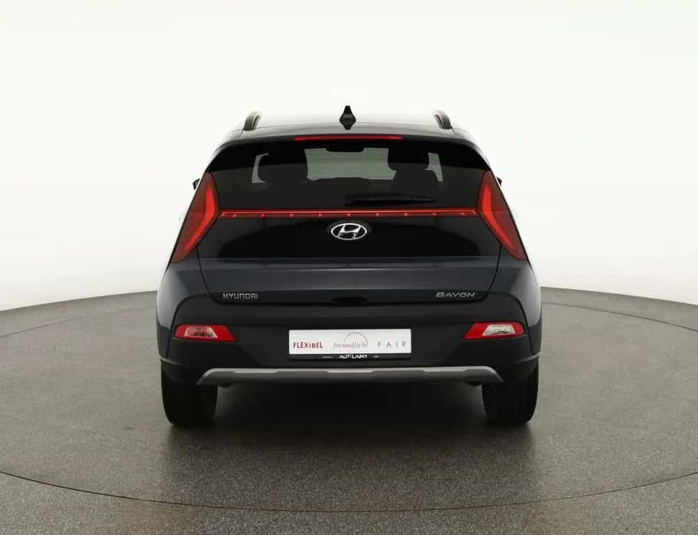 Hyundai BAYON 1.0T-GDI Aut. LED Tempomat Sitzheizung 01/2023-photo-3