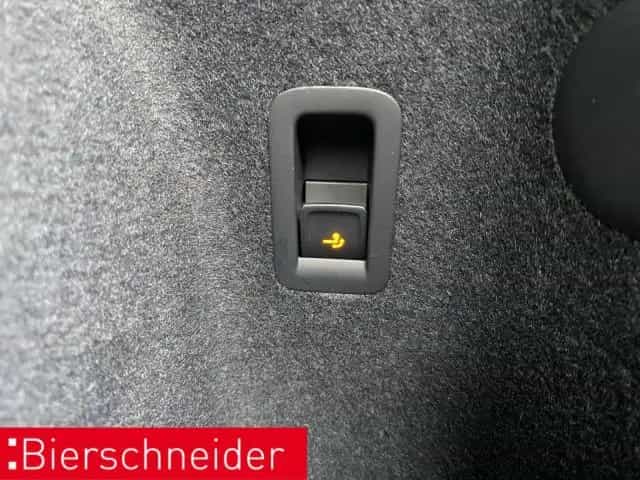 Cupra Terramar 2.0 TSI 4Drive VZ AHK PANO SENNH 360 05/2025-photo-23