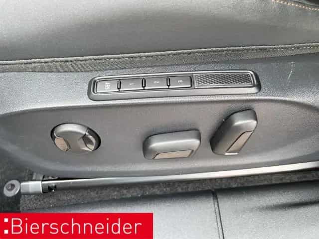 Cupra Terramar 2.0 TSI 4Drive VZ AHK PANO SENNH 360 05/2025-photo-26