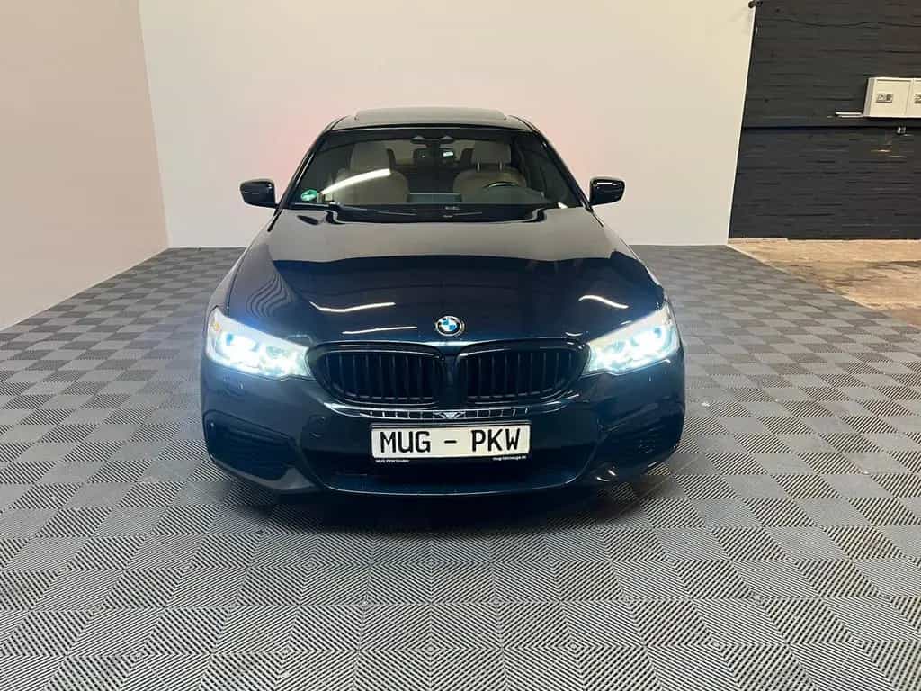BMW 5 Series 01/2020-photo-4