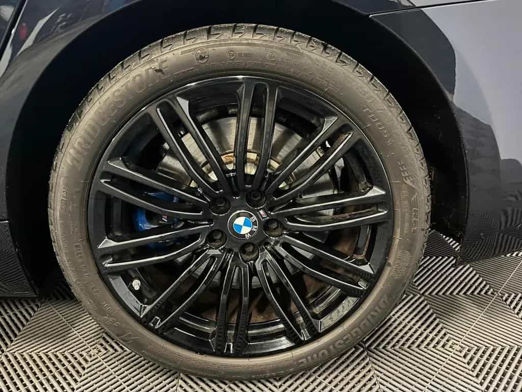 BMW 5 Series 01/2020-photo-7
