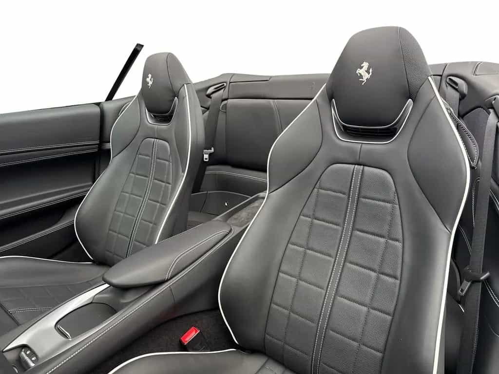 Ferrari Portofino M *Embleme*Navi*PDC*Klima*Leder* 07/2023-photo-14
